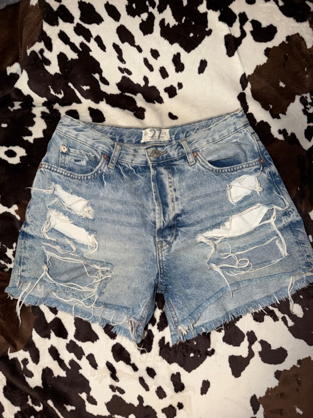 Free People We the Free Distressed Light Blue Denim Shorts size 27
